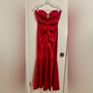 Camille La Vie Red Formal Dress. Size 6
